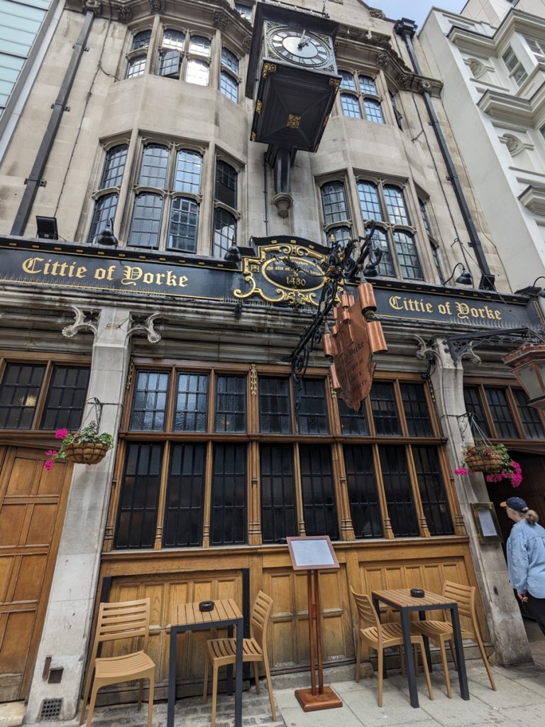 outside-the-cittie-of-yorke-pub-london
