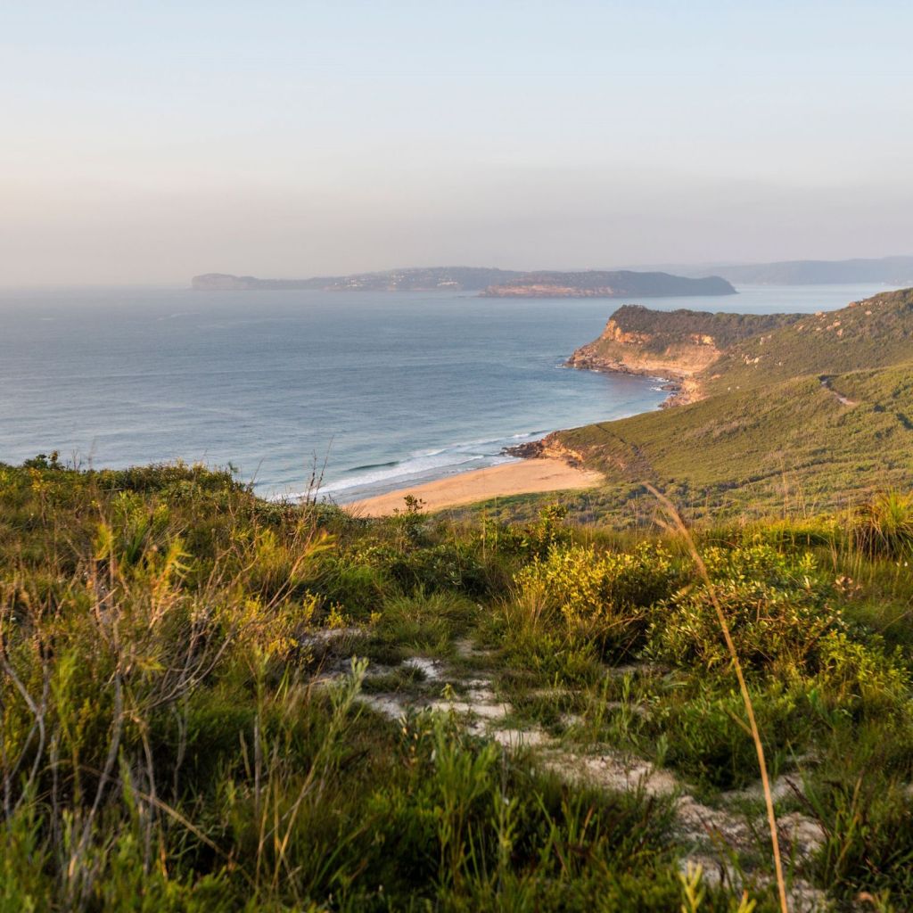 New South Wales enjoys a warm temperate climate, ideal for exploring its beautiful coastline, beaches and bays